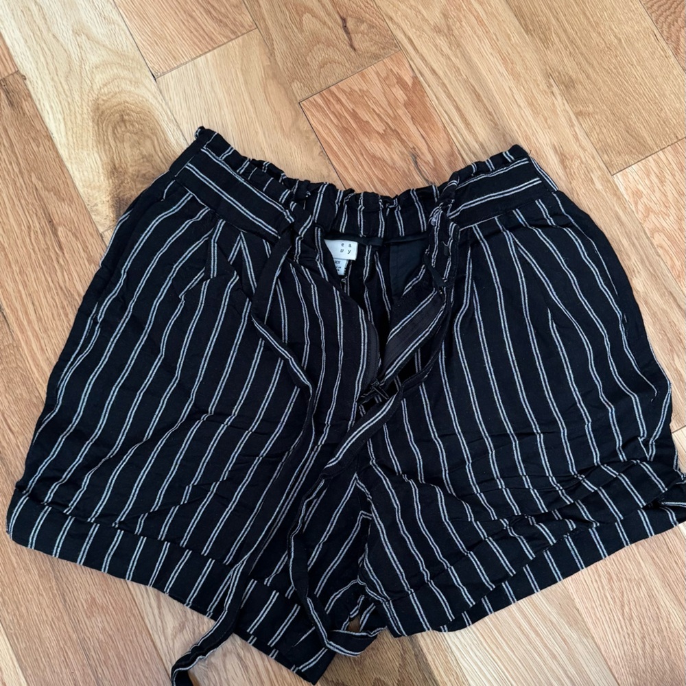 a new day Black and White Striped Women Shorts